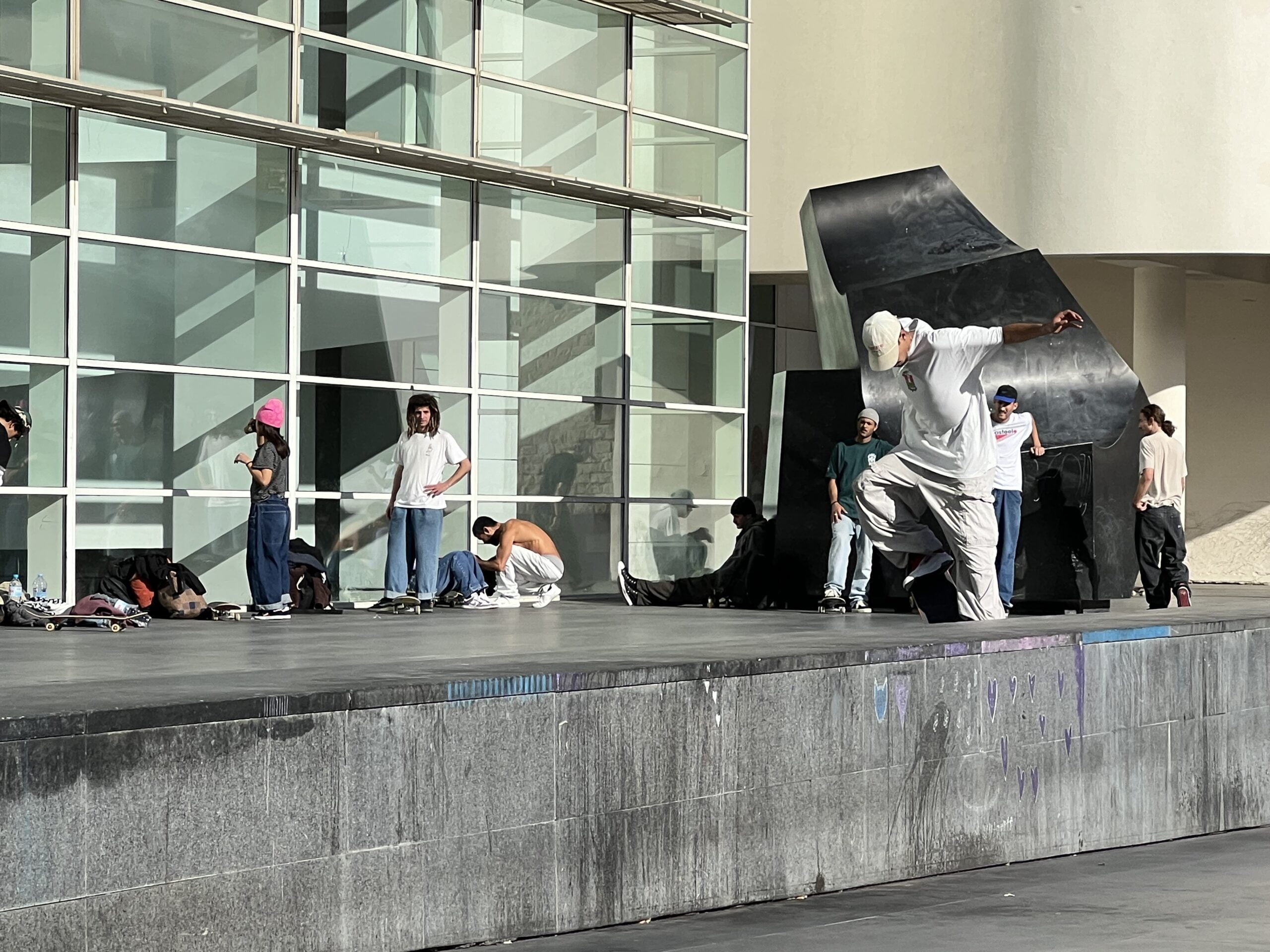 Street Art, Street Performance: in the front of the Art Museum MACBA