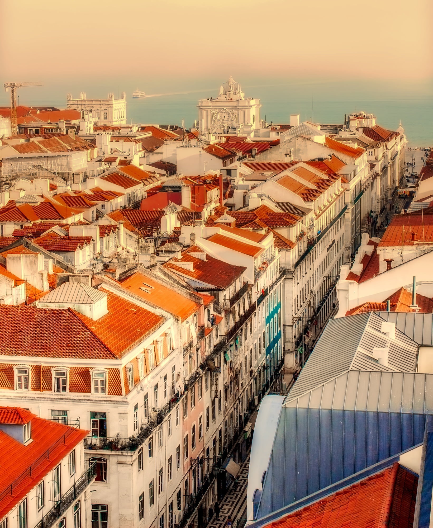 Lisbon Sao Goncalo Alfama and Pink Route Tour
