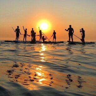 Barcelona: Experiencia de Paddle Surf al Amanecer y al Atardecer