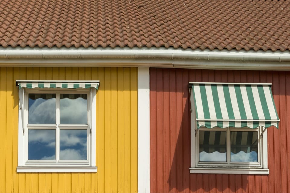 Oslo-Tour-Traditional-Colored-House