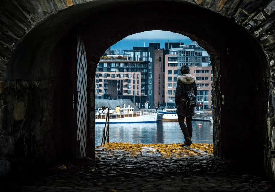 Oslo trip: Discover the history of the Akershus Fortress, dating back 800 years.